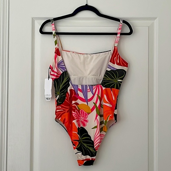 NWT Sanctuary Floral One Piece Bathing Suit Size M - Picture 2 of 3